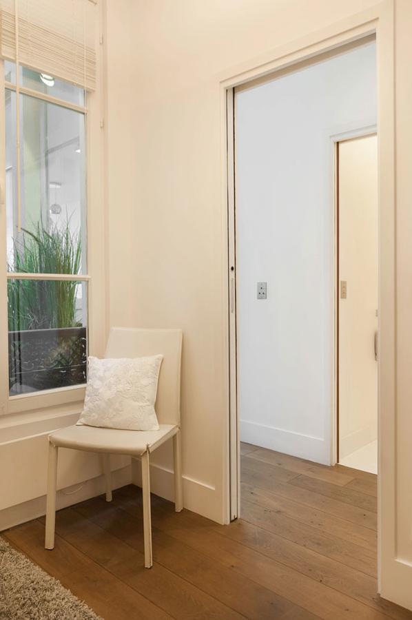Two Bedroom Luxury Apartment - Balcony With View Of Notre Dame Parijs Buitenkant foto
