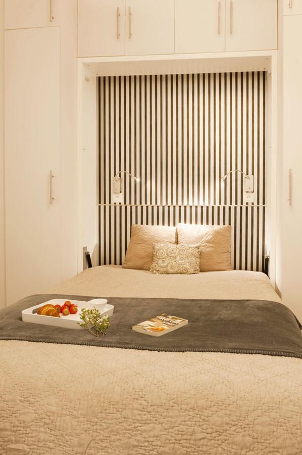 Two Bedroom Luxury Apartment - Balcony With View Of Notre Dame Parijs Buitenkant foto